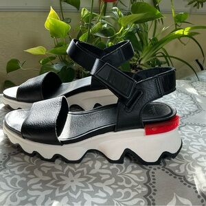 Sorel kinetic impact Y – strap, wedge sandals